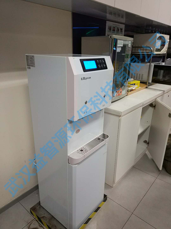 施耐德电气(中国)有限公司选购我司沁园商用直饮机QS-ZRW-L11(即原QZ-RW304)